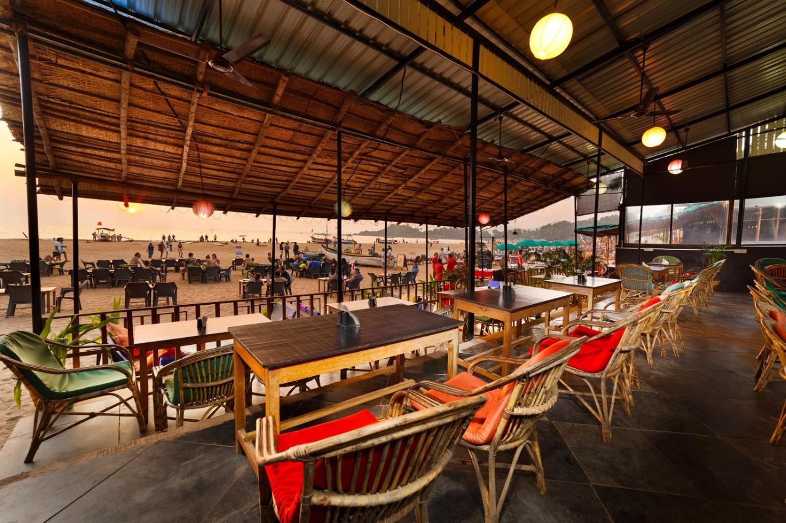Om Shanti Beach Stay Patnem Patnem Beach Екстериор снимка
