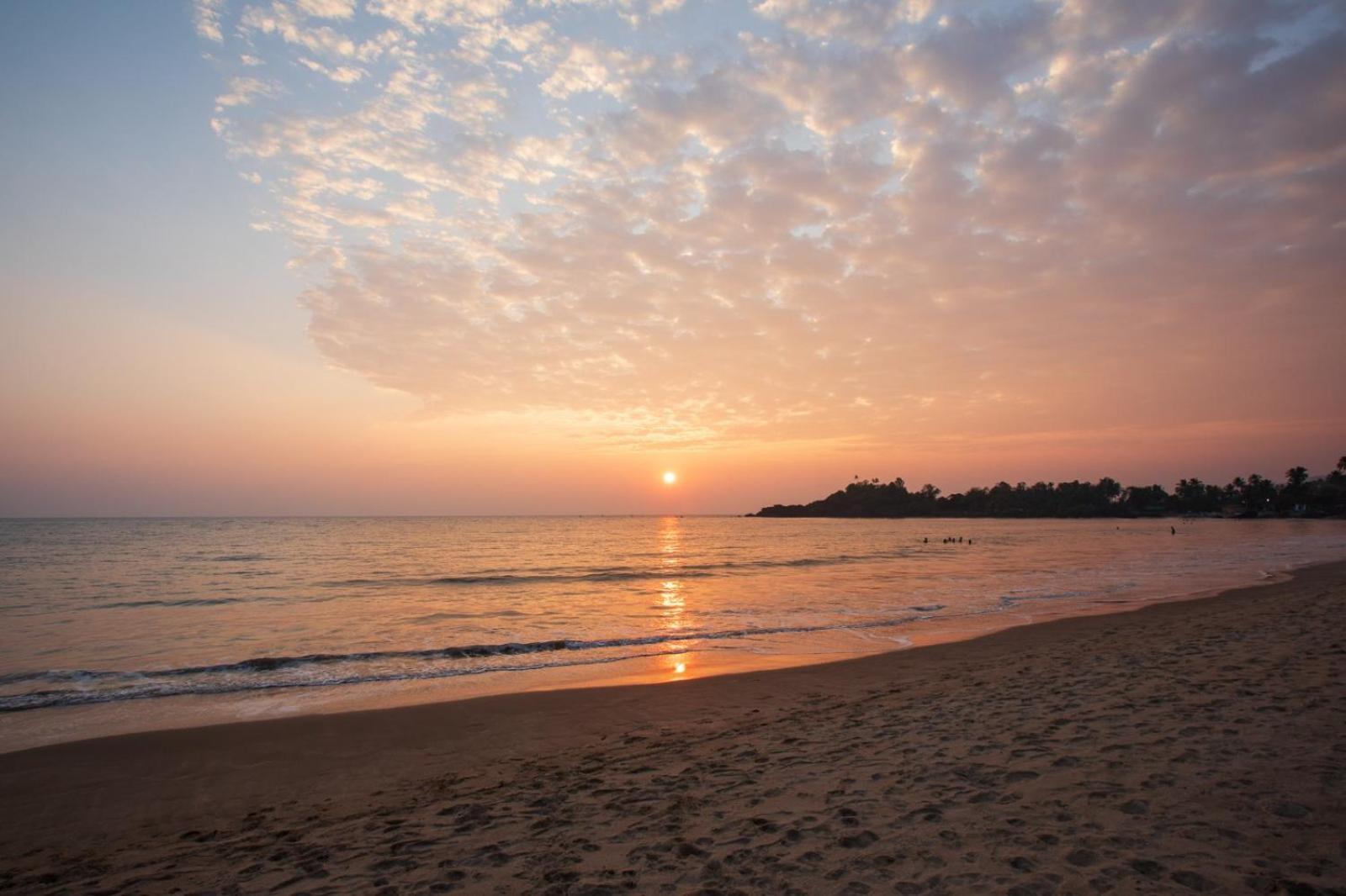 Om Shanti Beach Stay Patnem Patnem Beach Екстериор снимка