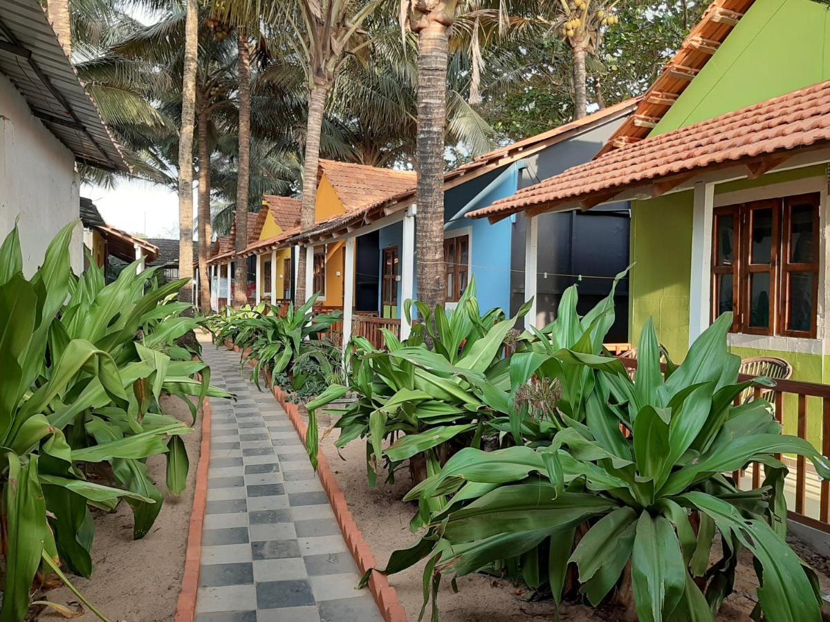 Om Shanti Beach Stay Patnem Patnem Beach Екстериор снимка